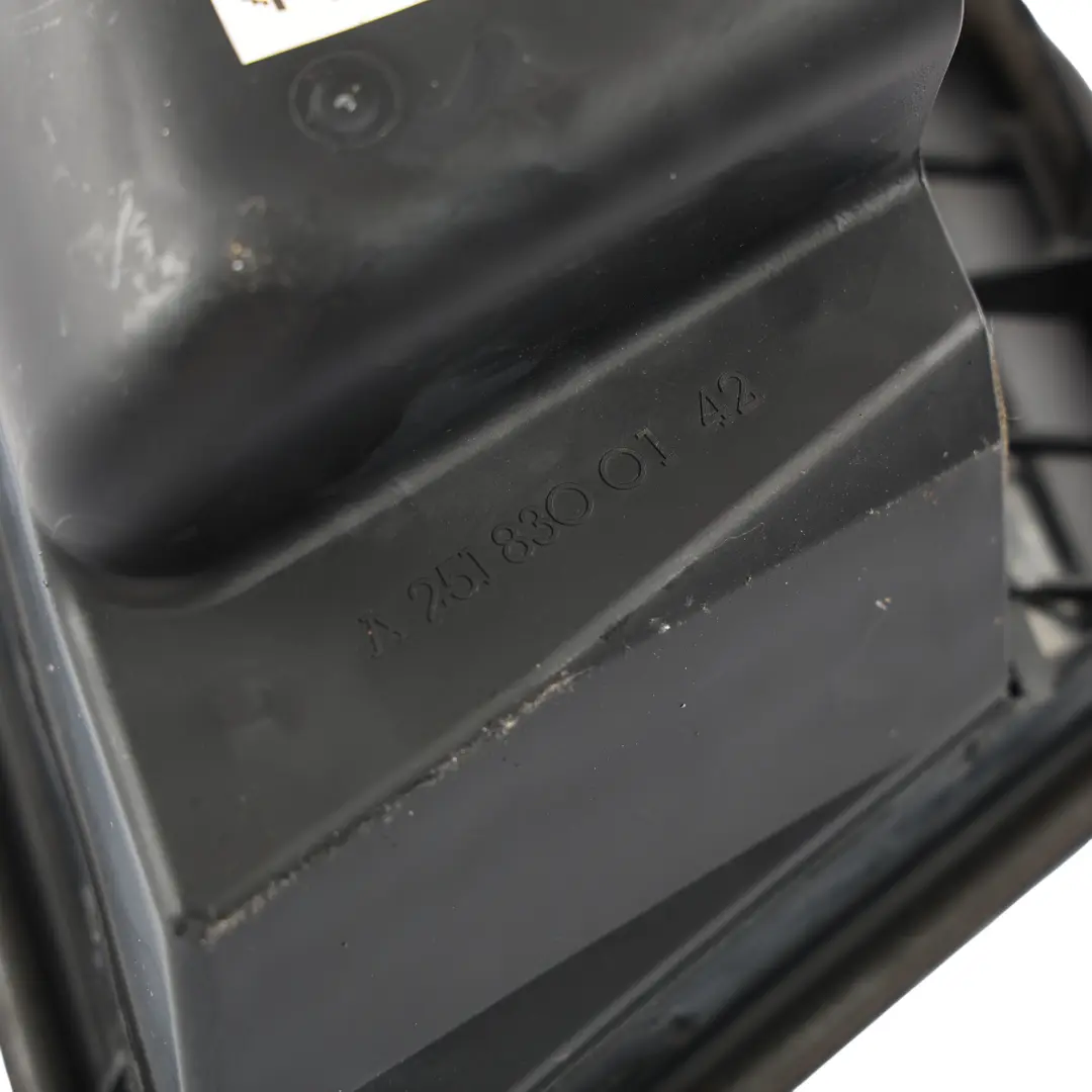 Quarter Panel Pressure Vent Rear Right O/S to Mercedes W251 with Part number A2518300142 Mercedes W251 Quarter Panel Pressure Vent Rear Right O/S - SKU A2518300142 - Part number A2518300142