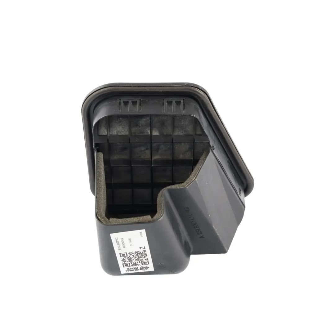 Mercedes W251 Quarter Panel Pressure Vent Rear Right O/S - SKU A2518300142 - Part number A2518300142