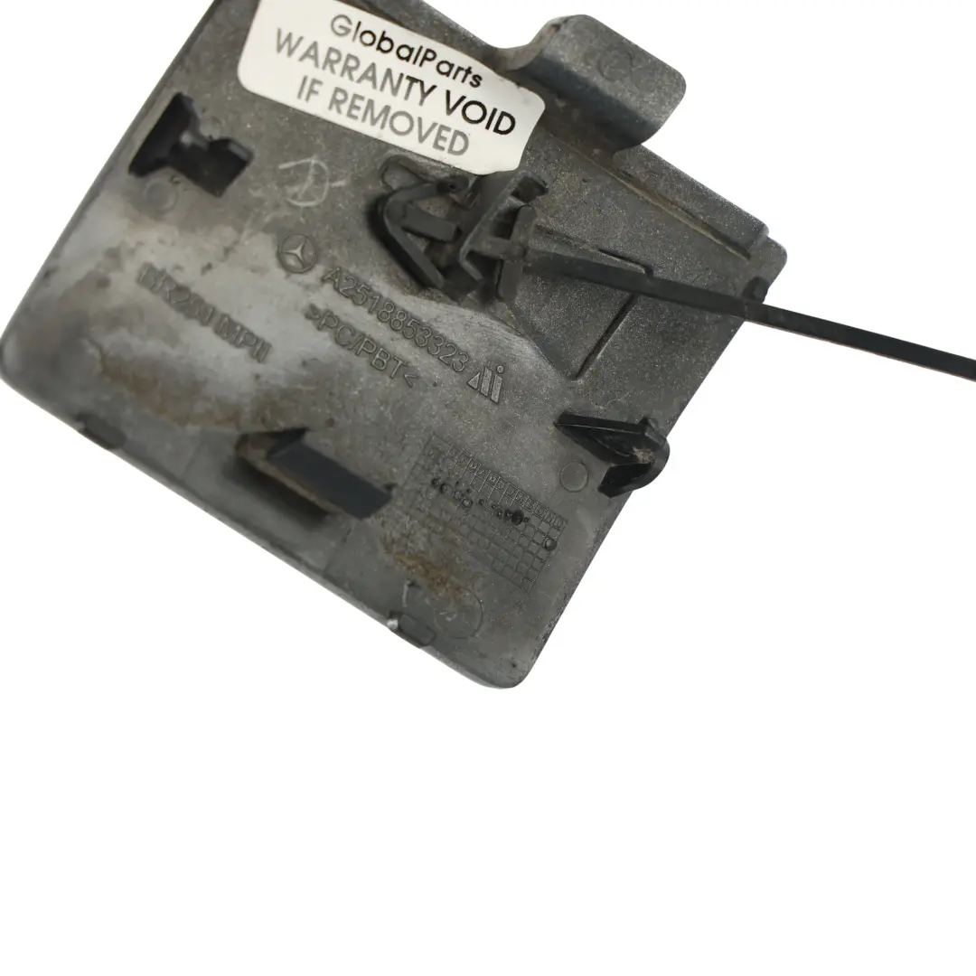 Mercedes W212 Tapa Gancho Remolque Trasero Plata Iridio 775 - SKU A2518853323-IRS - Número de pieza A2518853323
