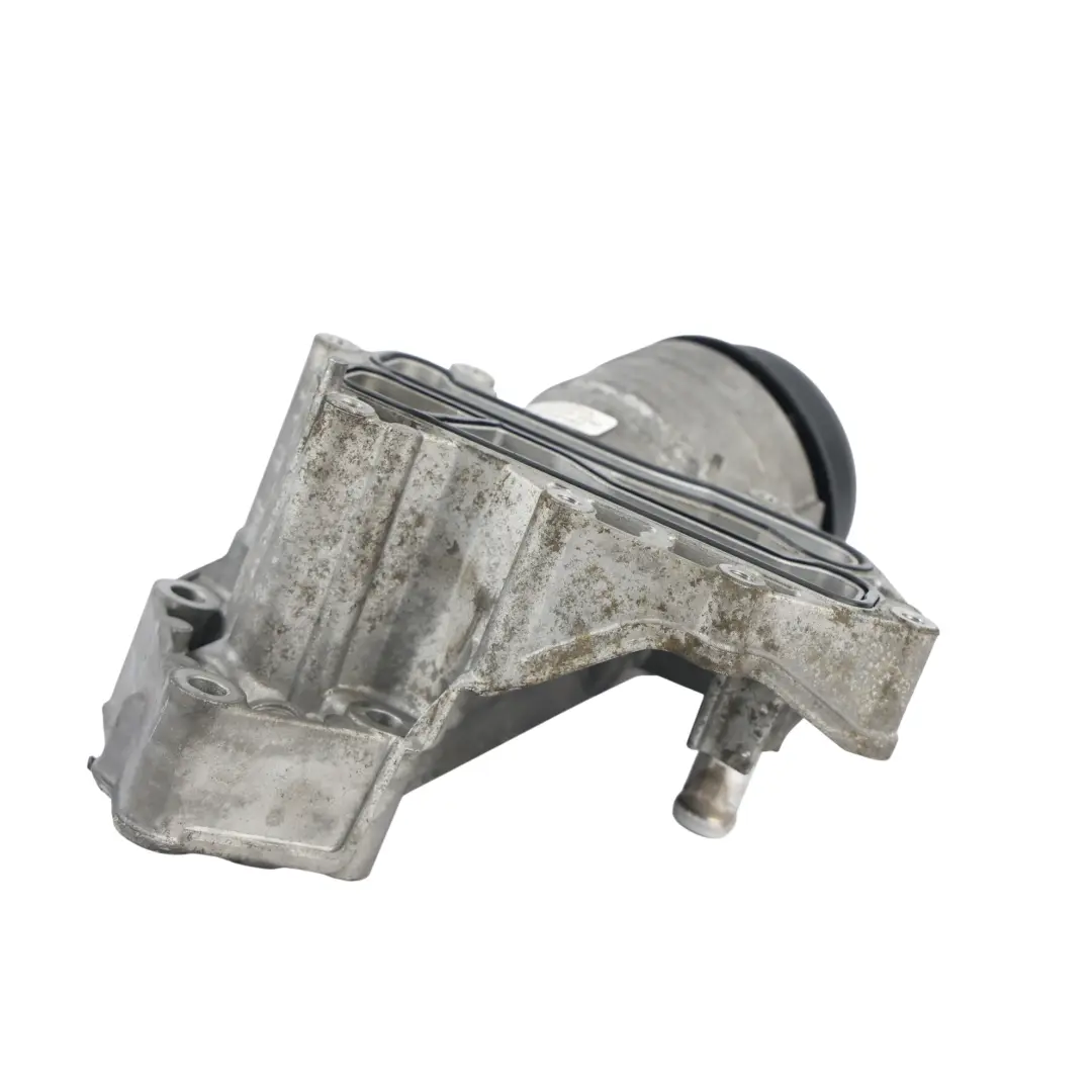 Alloggiamento Filtro Olio 2.0 M260 Benzina per Mercedes CLA C118 W177 con numero di parte A2601800400 Mercedes CLA C118 W177 Alloggiamento Filtro Olio 2.0 M260 Benzina - SKU A2601800400 - Numero di parte A2601800400