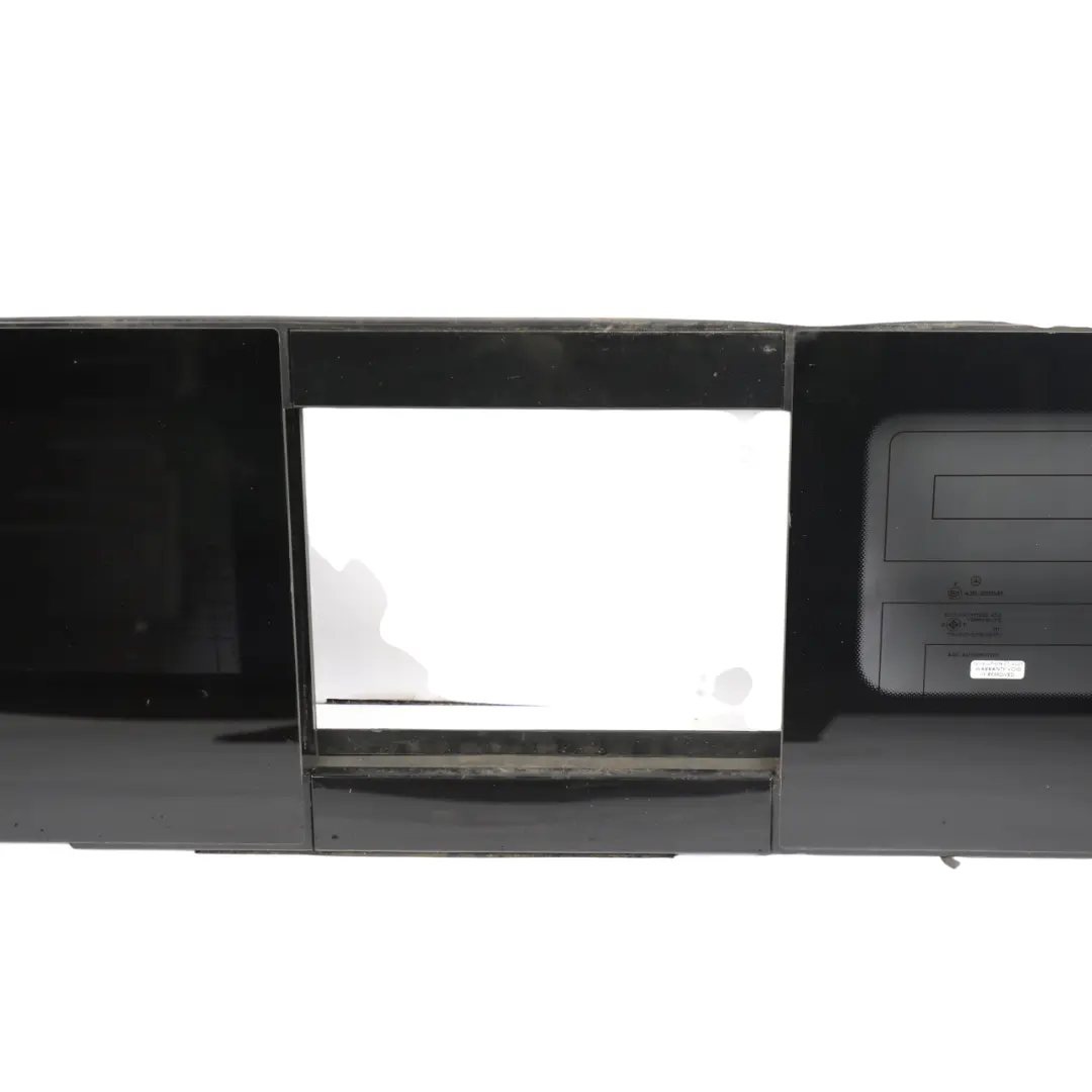 Mercedes W470 Rear Cab Window Glass Glazing AS3 - SKU A4706702100 - Part number A4706702100