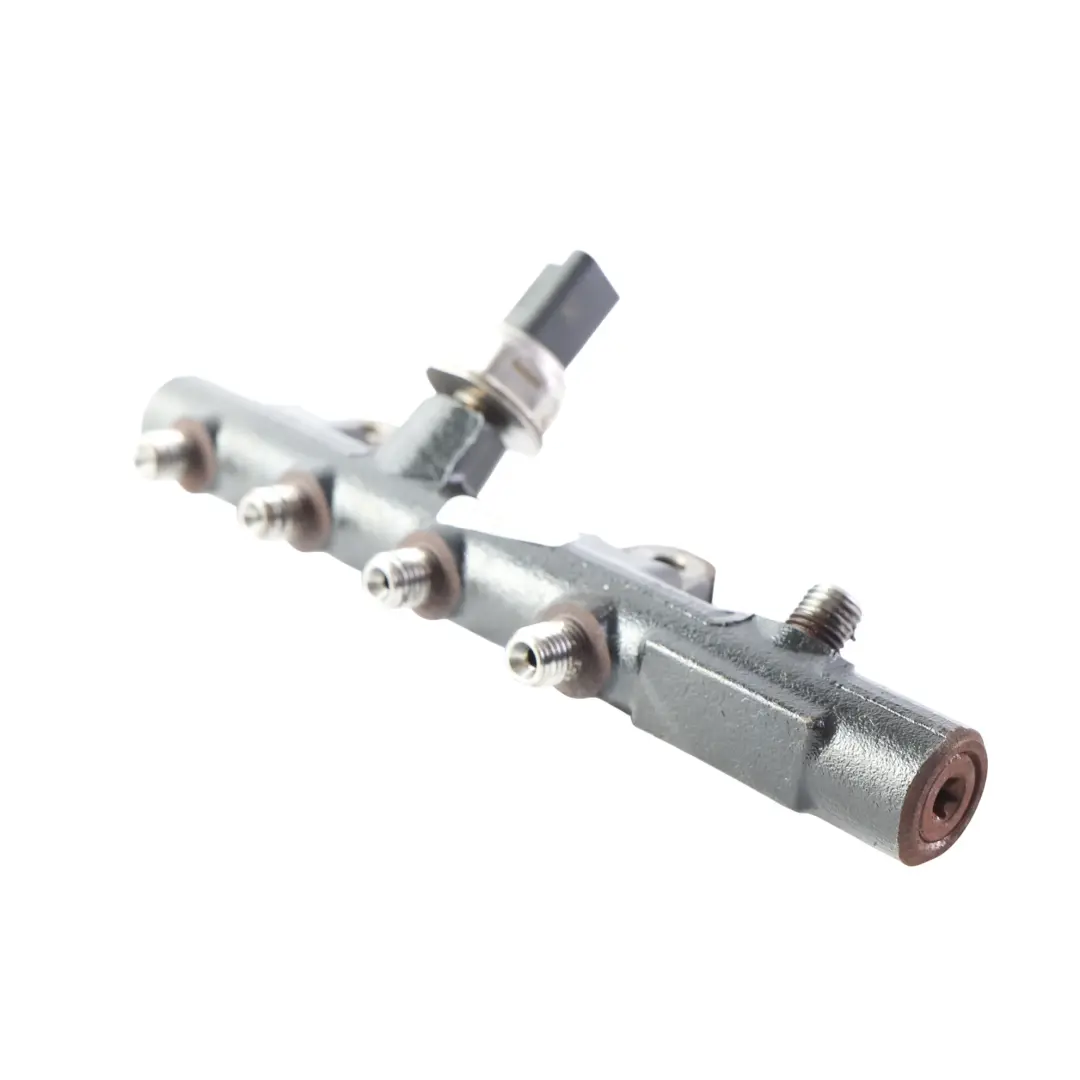 Rail Pipe Distributor 1.5 Diesel to Mercedes C117 W176 W242 W246 Fuel with Part number A6070700095 Mercedes C117 W176 W242 W246 Fuel Rail Pipe Distributor 1.5 Diesel - SKU A6070700095 - Part number A6070700095