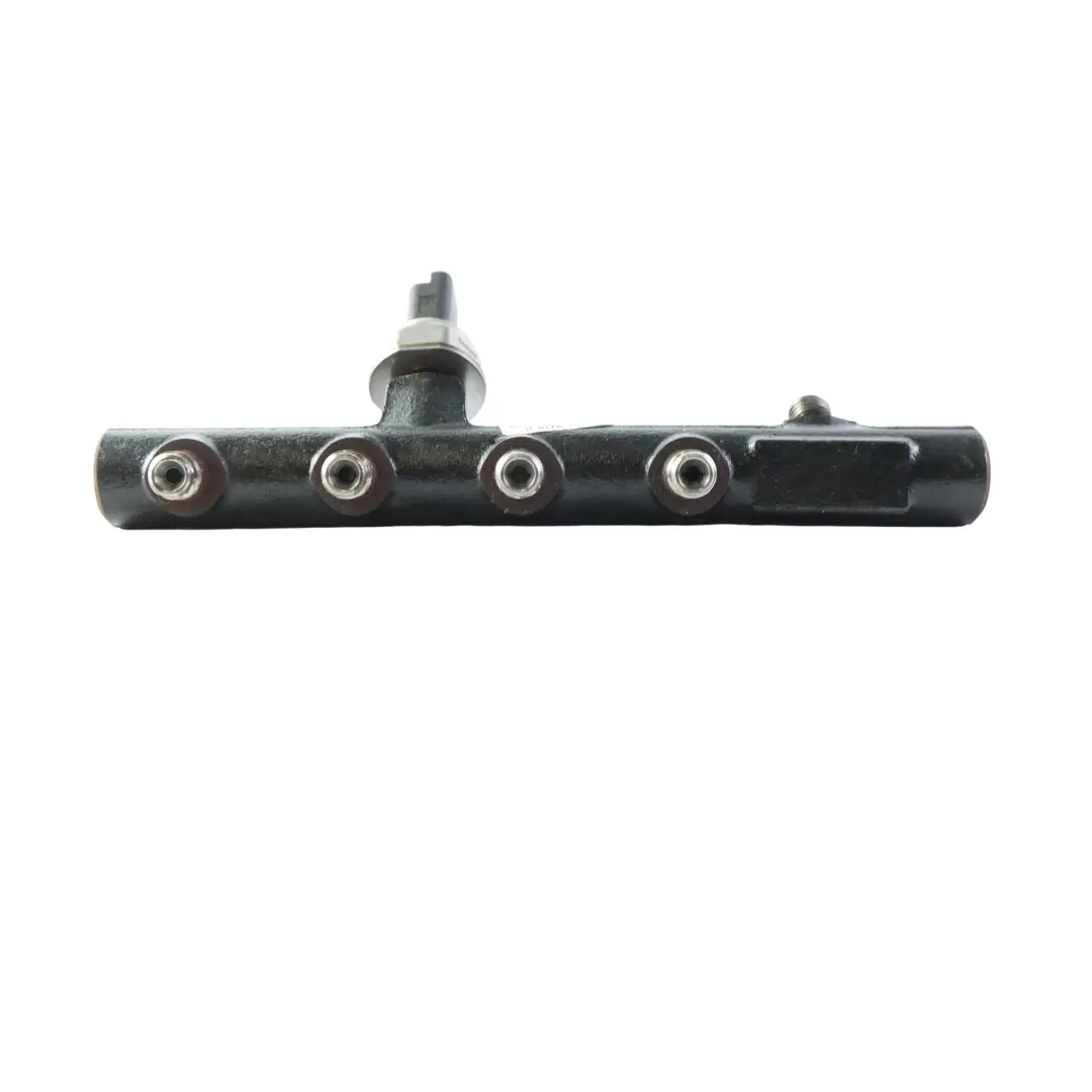 Mercedes C117 W176 W242 W246 Fuel Rail Pipe Distributor 1.5 Diesel - SKU A6070700095 - Part number A6070700095