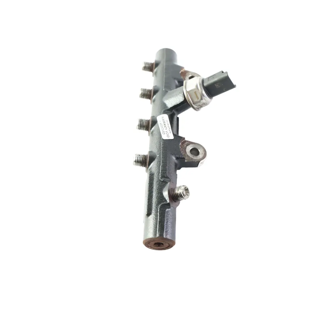 Kraftstoffverteiler Rohr 1.5 Diesel für Mercedes C117 W176 W242 W246 mit Teilenummer A6070700095 Mercedes C117 W176 W242 W246 Kraftstoffverteiler Rohr 1.5 Diesel - SKU A6070700095 - Teilenummer A6070700095
