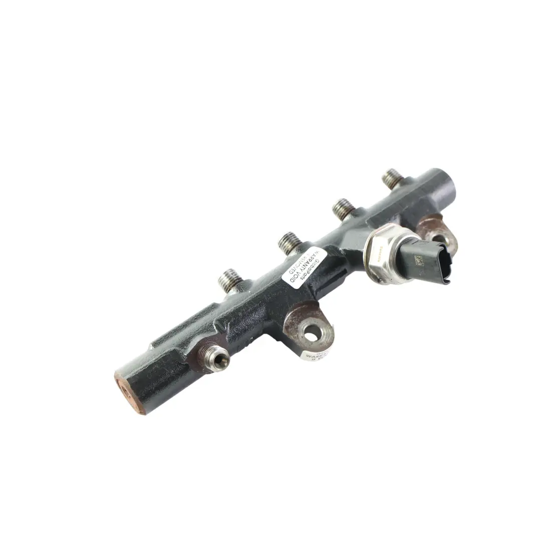 Mercedes C117 W176 W242 W246 Rampa Combustible 1.5 Diesel - SKU A6070700095 - Número de pieza A6070700095