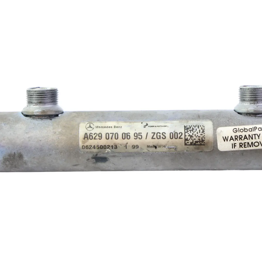 Distributor Rail Ramp Right O/S to Mercedes W164 W211 W221 Fuel with Part number A6290700695 Mercedes W164 W211 W221 Fuel Distributor Rail Ramp Right O/S - SKU A6290700695 - Part number A6290700695