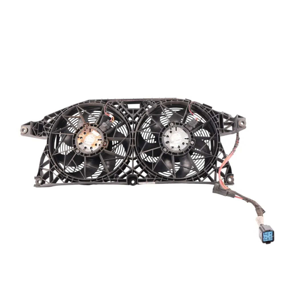 Radiatore Raffreddamento Ventola Doppia per Mercedes Vito Viano W639 con numero di parte A6395052155 Mercedes Vito Viano W639 Radiatore Raffreddamento Ventola Doppia - SKU A6395052155 - Numero di parte A6395052155