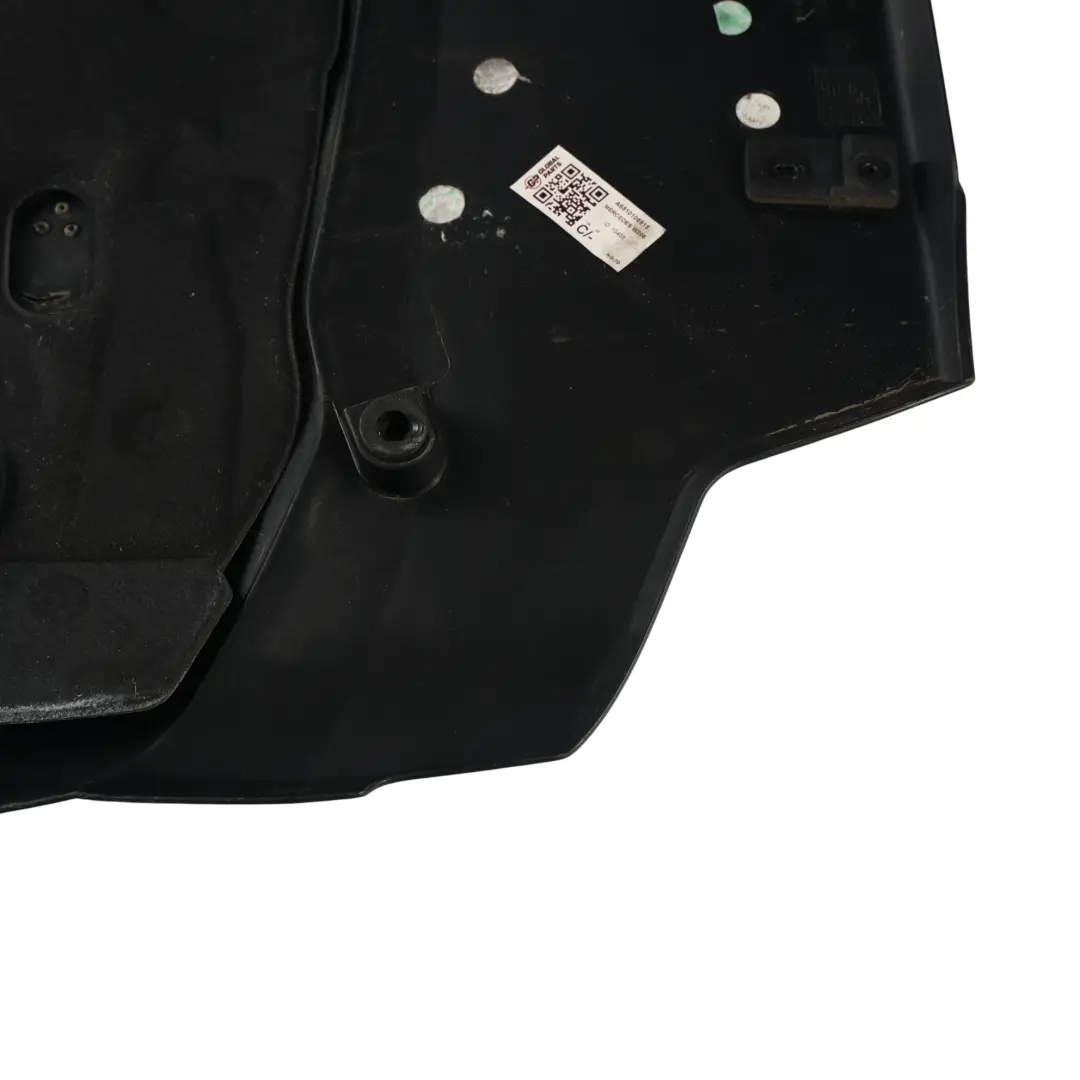 Mercedes W205 Tapa Superior Motor Panel 2.1 CDI Híbrido - SKU A6510108915 - Número de pieza A6510108915