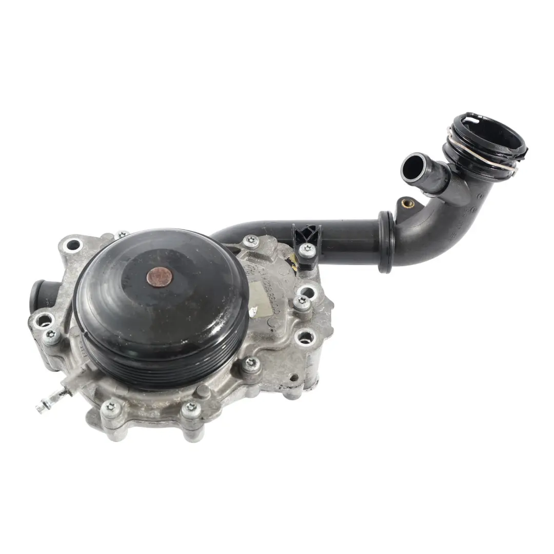 Pompa Wody Silnika OM651 do Mercedes W204 C207 W212 W221 o numerze A6512001901 Mercedes W204 C207 W212 W221 Pompa Wody Silnika OM651 - SKU A6512001901-6 - Numer Części A6512001901