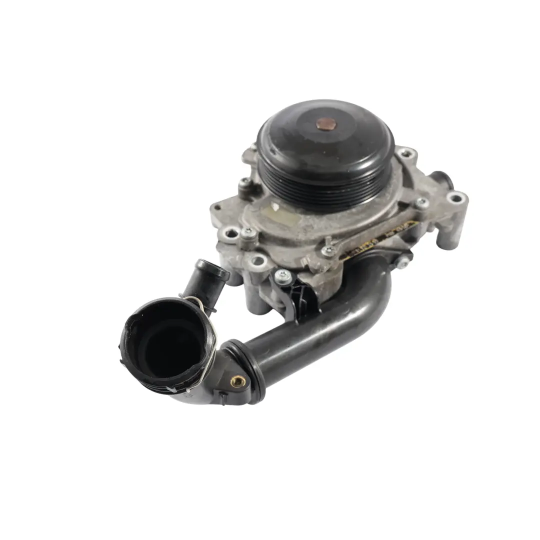 Pompa Wody Silnika OM651 do Mercedes W204 C207 W212 W221 o numerze A6512001901 Mercedes W204 C207 W212 W221 Pompa Wody Silnika OM651 - SKU A6512001901-6 - Numer Części A6512001901