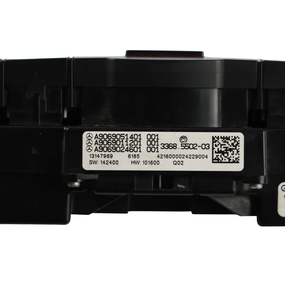 Interruttore Pulsante Luci Emergenza per Mercedes Sprinter W906 con numero di parte A9069051401 Mercedes Sprinter W906 Interruttore Pulsante Luci Emergenza - SKU A9069051401 - Numero di parte A9069051401