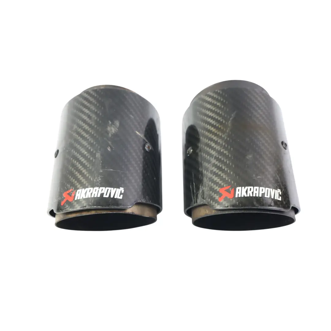 Punta Escape Silenciador Akrapovic Fibra Carbono para BMW F20 LCI 125i con número de pieza AKRAPOVIC-TIPS BMW F20 LCI 125i Punta Escape Silenciador Akrapovic Fibra Carbono - SKU AKRAPOVIC-TIPS - Número de pieza AKRAPOVIC-TIPS