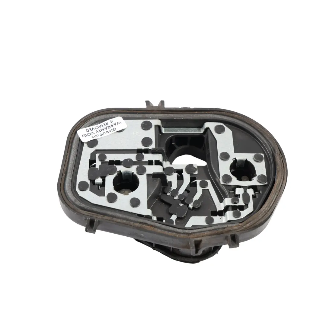Ford C-Max MK2 Support Douille Ampoule Feu Arrière Droit - SKU AM51-13N004-EA - Numéro de pièce AM51-13N004-EA