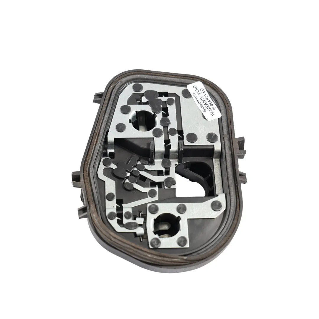 Ford C-Max MK2 Support Douille Ampoule Feu Arrière Droit - SKU AM51-13N004-EA - Numéro de pièce AM51-13N004-EA