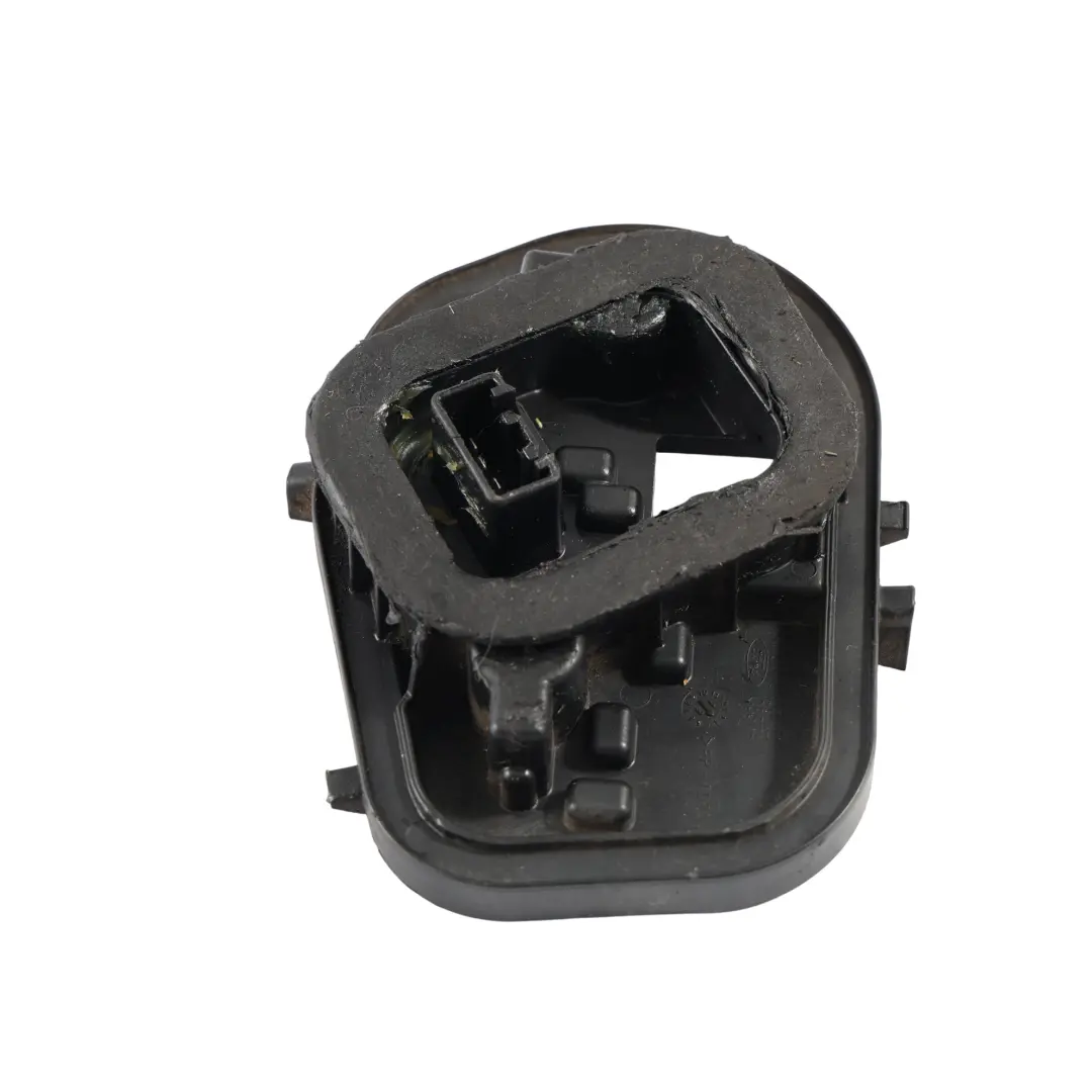 Ford C-Max MK2 Support Douille Ampoule Feu Arrière Droit - SKU AM51-13N004-EA - Numéro de pièce AM51-13N004-EA