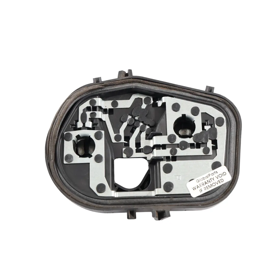MK2 Support Douille Ampoule Feu Arrière Droit pour Ford C-Max à propos du numéro de pièce AM51-13N004-EA Ford C-Max MK2 Support Douille Ampoule Feu Arrière Droit - SKU AM51-13N004-EA - Numéro de pièce AM51-13N004-EA