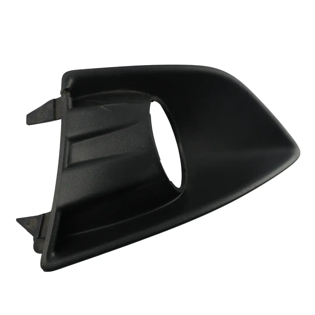 Przednia Lewa Kratka Halogenu do Ford C-Max o numerze AM51-R19953-B Ford C-Max Przednia Lewa Kratka Halogenu - SKU AM51-R19953-B - Numer Części AM51-R19953-B