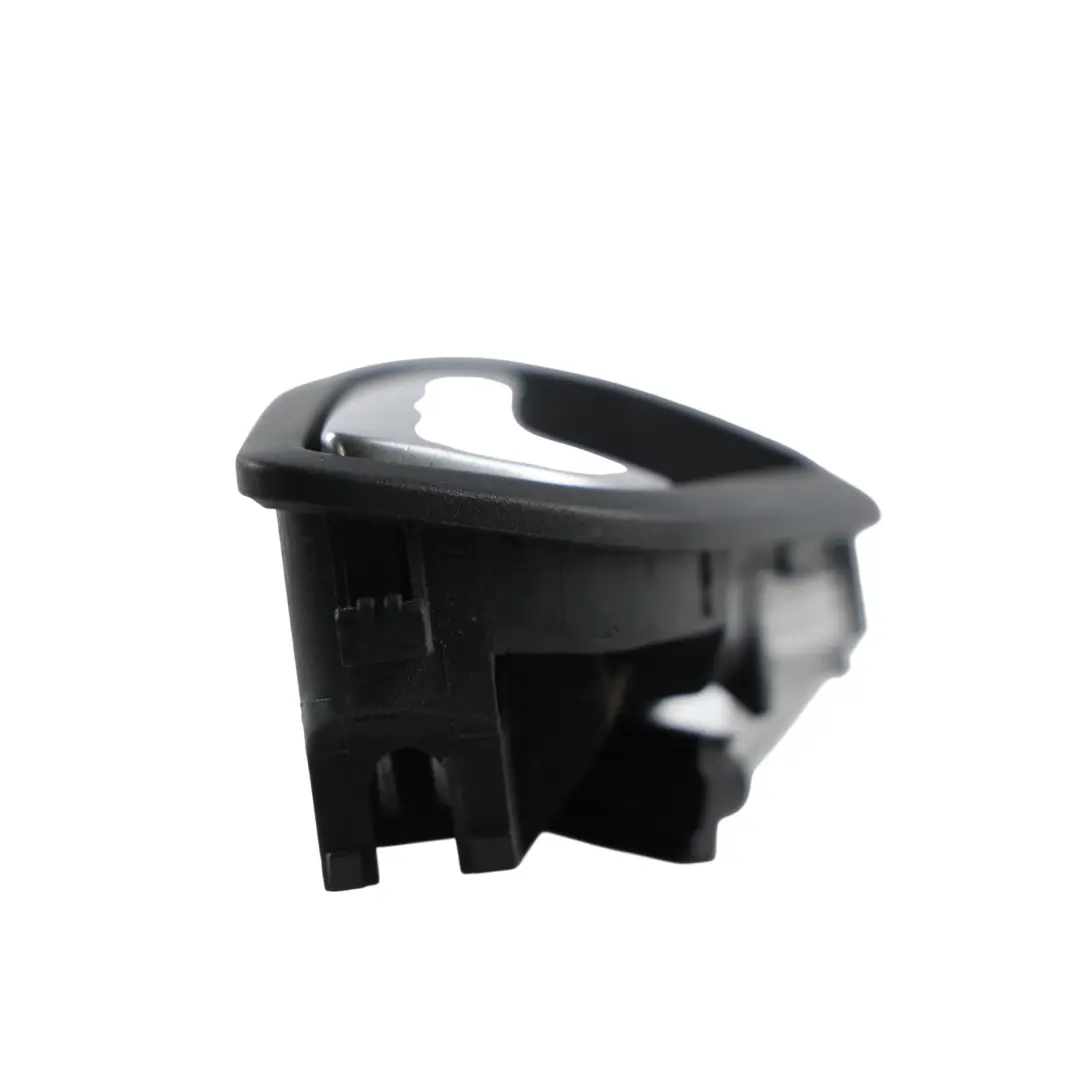 MK3 Maniglia Porta Anteriore Posteriore Destra per Ford Focus con numero di parte AM51-U22600-CDW Ford Focus MK3 Maniglia Porta Anteriore Posteriore Destra - SKU AM51-U22600-CDW - Numero di parte AM51-U22600-CDW