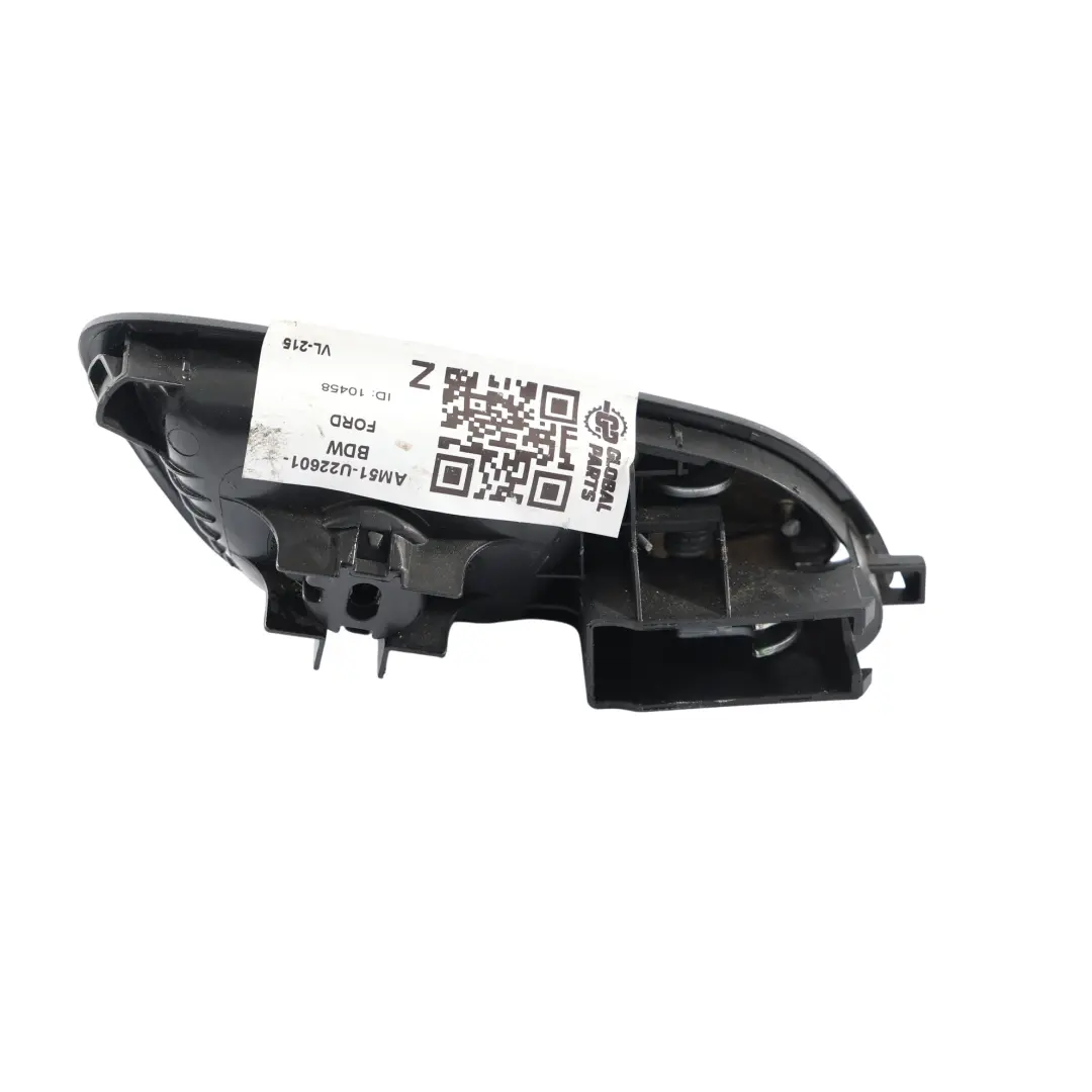 MK3 Tirador Puerta Delantero Izquierdo para Ford Focus con número de pieza AM51-U22601-BDW Ford Focus MK3 Tirador Puerta Delantero Izquierdo - SKU AM51-U22601-BDW - Número de pieza AM51-U22601-BDW