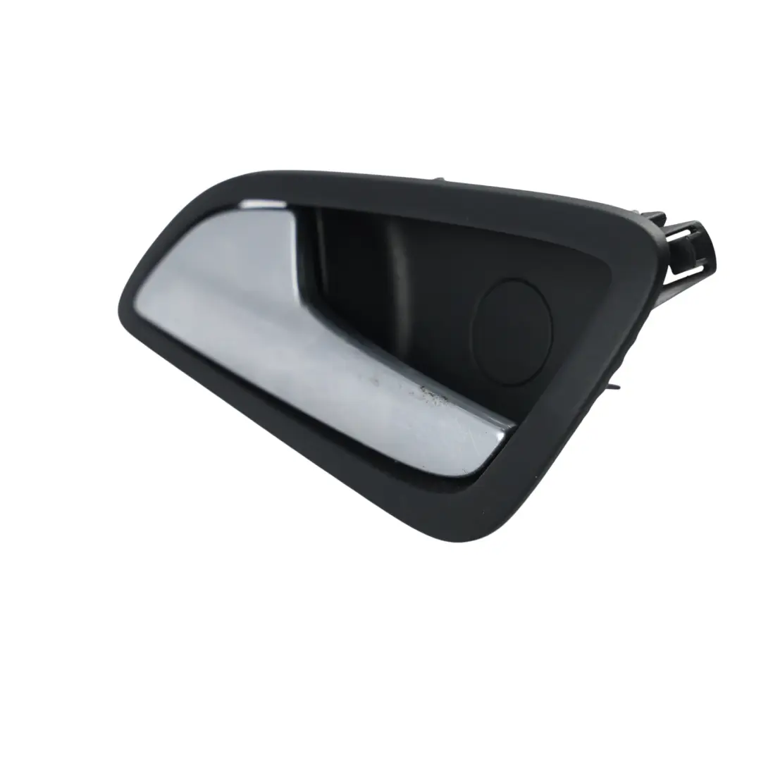 MK3 Maniglia Porta Anteriore Posteriore Sinistra per Ford Focus con numero di parte AM51-U22601-CDW Ford Focus MK3 Maniglia Porta Anteriore Posteriore Sinistra - SKU AM51-U22601-CDW - Numero di parte AM51-U22601-CDW
