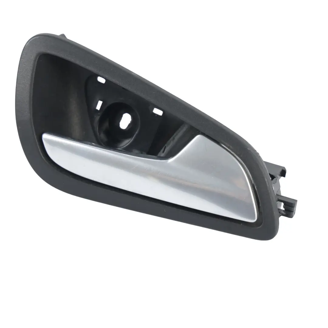 Mk3 Wewnętrzna Klamka Drzwi Prawa AM51-U22600-BEW do Ford Focus o numerze AM51U2260BEW Ford Focus Mk3 Wewnętrzna Klamka Drzwi Prawa AM51-U22600-BEW - SKU 1746825 - Numer Części AM51U2260BEW