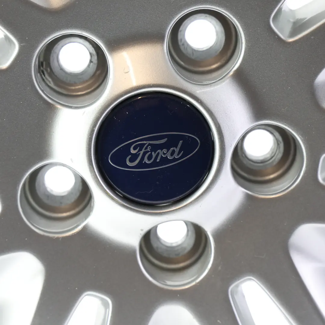 Ford Focus MK3 Llanta Aleación Plata 16" 7J ET:50 Doble Radio - SKU AM5J-1007-CC-1 - Número de pieza AM5J-1007-CC