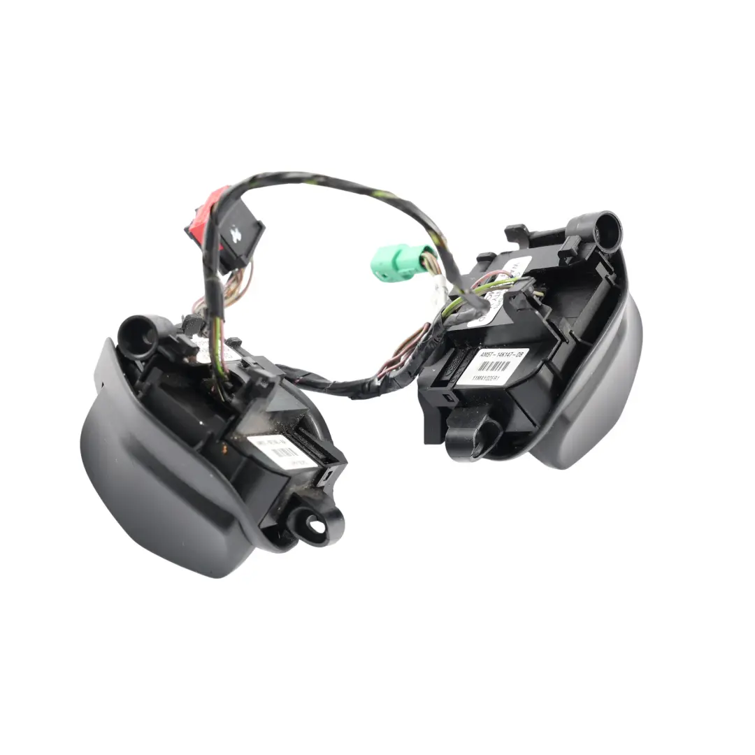 MK3 Set Botones Interruptor Multifunción Volante AM5T-9E740-AB para Ford Focus con número de pieza AM5T-14K147-DB Ford Focus MK3 Set Botones Interruptor Multifunción Volante AM5T-9E740-AB - SKU AM5T-14K147-DB - Número de pieza AM5T-14K147-DB