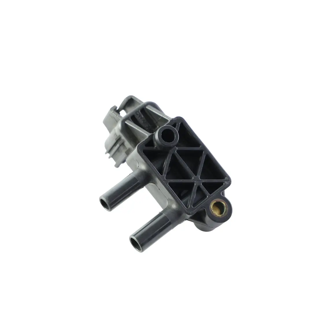 Mk4 DPF Exhaust Pressure Sensor 2.2 TDCi KNBA Diesel to Ford Mondeo with Part number AV61-5L200-AA Ford Mondeo Mk4 DPF Exhaust Pressure Sensor 2.2 TDCi KNBA Diesel - SKU AV61-5L200-AA - Part number AV61-5L200-AA