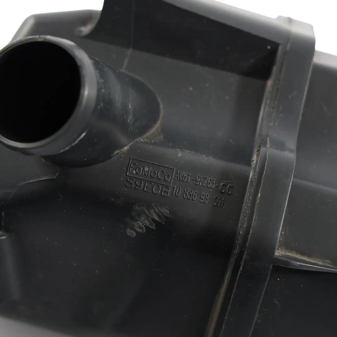 MK3 Boîtier Filtre Air Résonateur 1.6 TDCi Diesel pour Ford Focus à propos du numéro de pièce AV61-9F763-CC Ford Focus MK3 Boîtier Filtre Air Résonateur 1.6 TDCi Diesel - SKU AV61-9F763-CC - Numéro de pièce AV61-9F763-CC