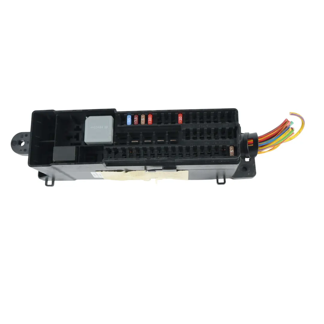 MK3 Sicherungskasten Modul Motorraum für Ford Focus mit Teilenummer AV6T-14K131-AB Ford Focus MK3 Sicherungskasten Modul Motorraum - SKU AV6T-14K131-AB - Teilenummer AV6T-14K131-AB