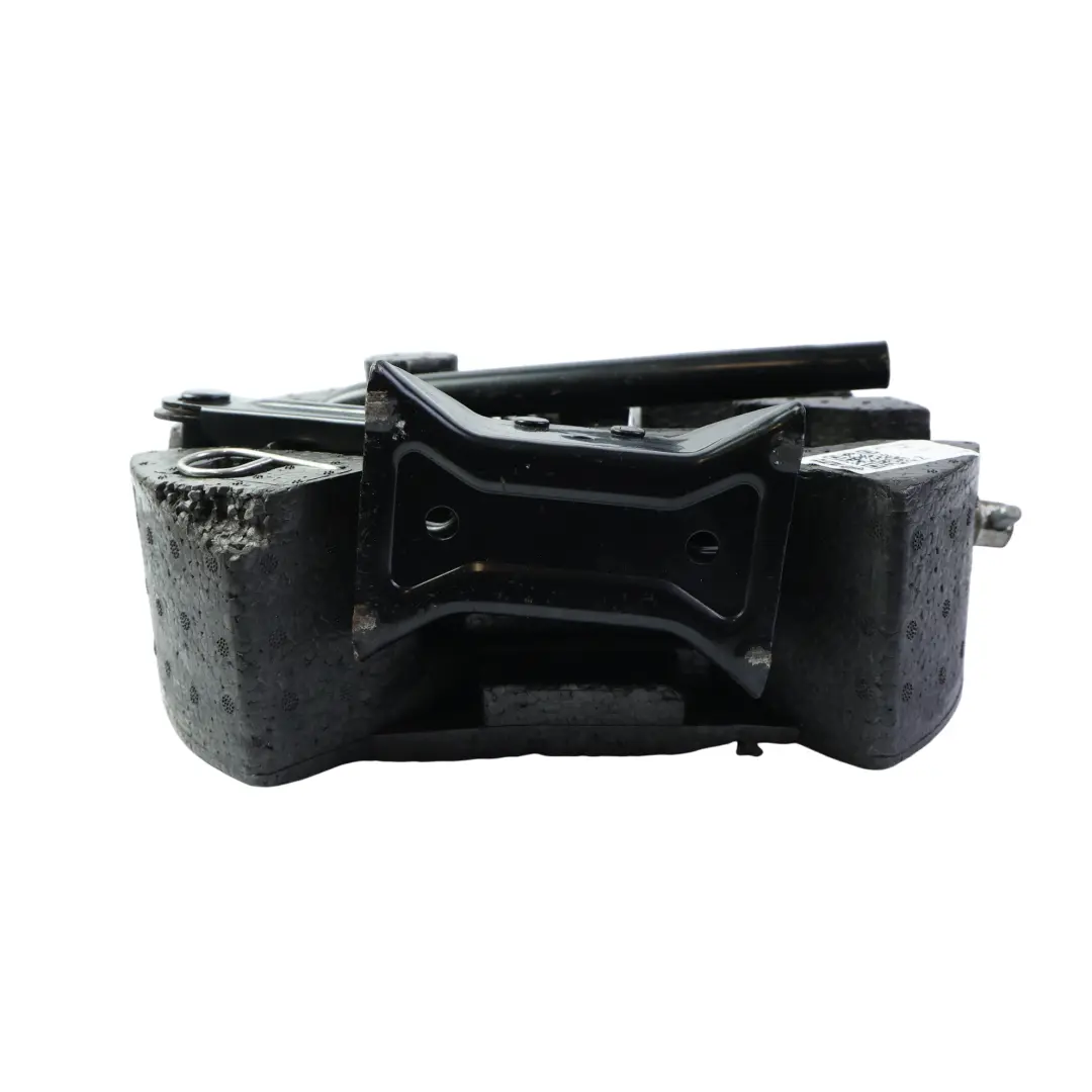 Kit Herramientas Gato Ojo Remolque para Ford Fiesta MK7 con número de pieza AY11-17009-AA Ford Fiesta MK7 Kit Herramientas Gato Ojo Remolque - SKU AY11-17009-AA - Número de pieza AY11-17009-AA