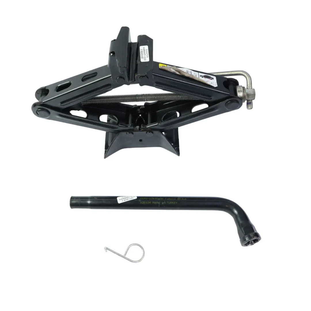 Kit Outils Roue Cric Anneau Remorquage pour Ford Fiesta MK7 à propos du numéro de pièce AY11-17009-AA Ford Fiesta MK7 Kit Outils Roue Cric Anneau Remorquage - SKU AY11-17009-AA - Numéro de pièce AY11-17009-AA