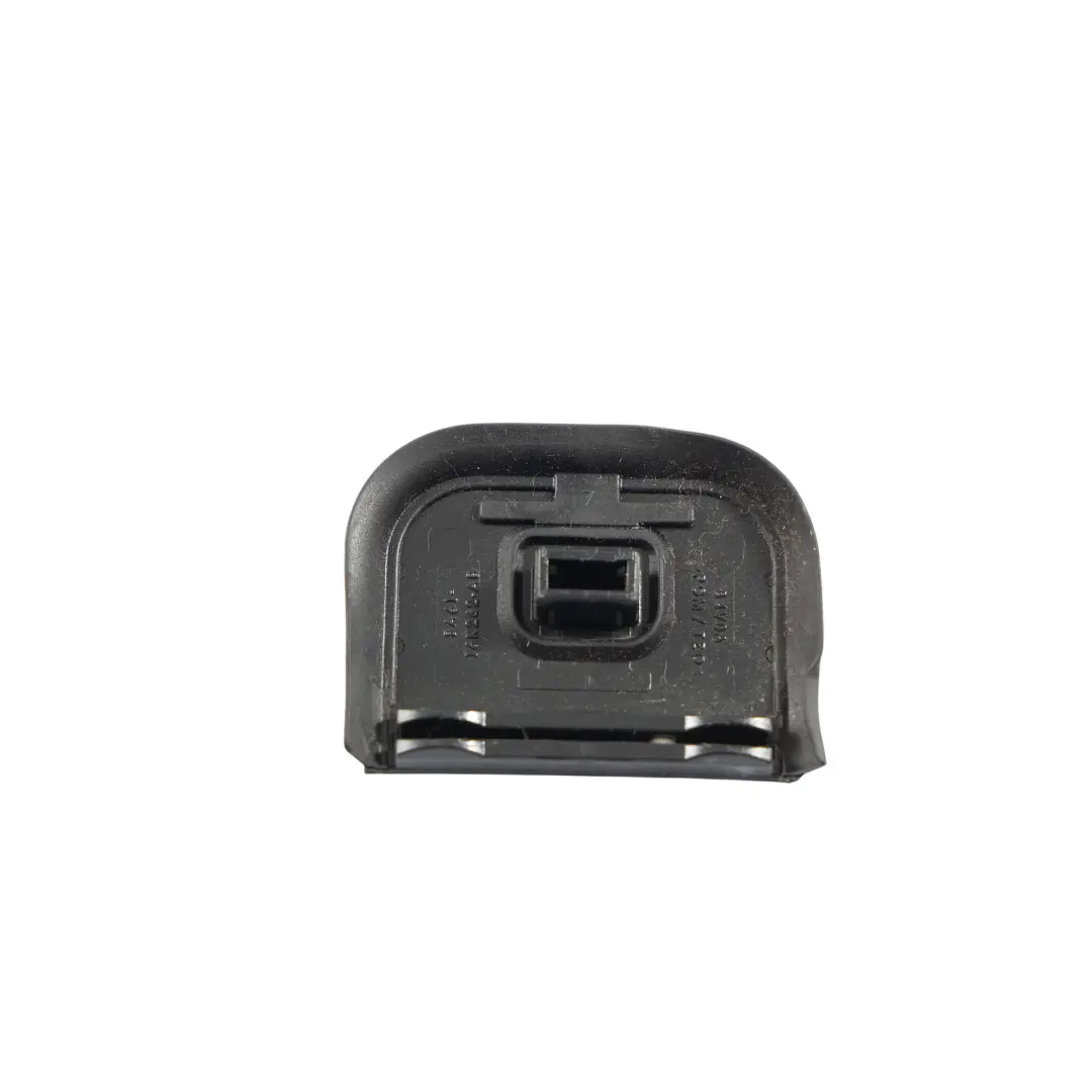 Clip Porta Anteriore Posteriore Sinistra Destra per Ford Fiesta MK7 con numero di parte BA61-16K262-AB Ford Fiesta MK7 Clip Porta Anteriore Posteriore Sinistra Destra - SKU BA61-16K262-AB - Numero di parte BA61-16K262-AB