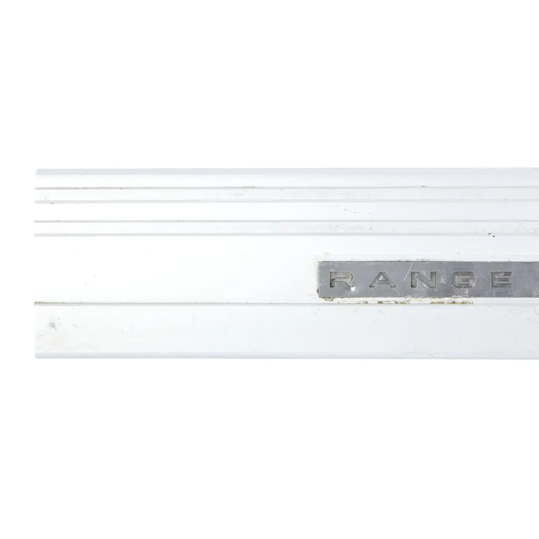 Range Rover L322 Listwa Progu Srebrna - SKU BH4M-132B09-AC - Numer Części BH4M-132B09-AC