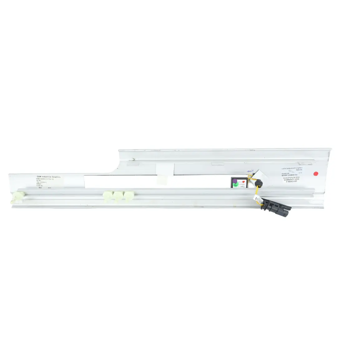 Listwa Progu Srebrna do Range Rover L322 o numerze BH4M-132B09-AC Range Rover L322 Listwa Progu Srebrna - SKU BH4M-132B09-AC - Numer Części BH4M-132B09-AC