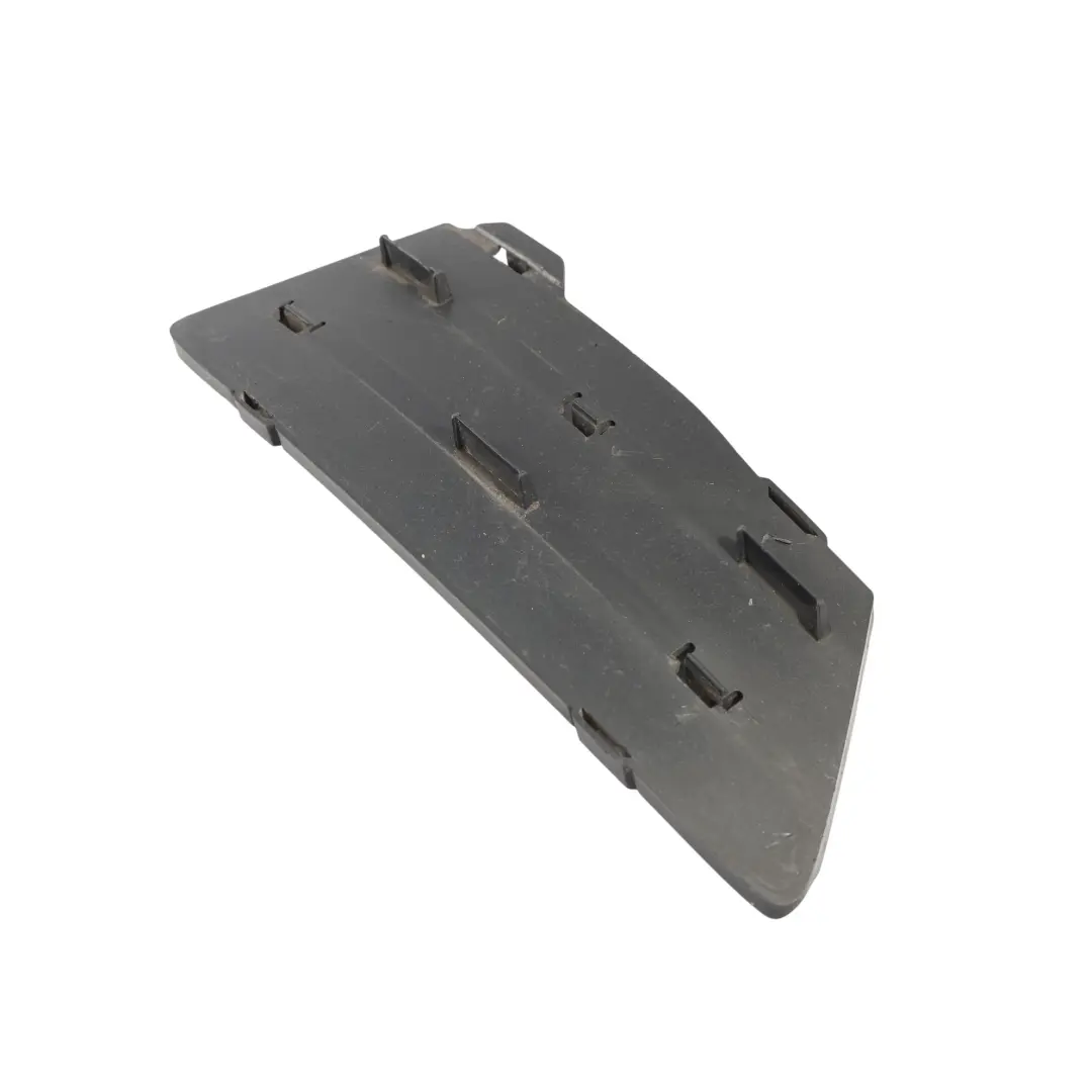 Ford Focus MK3 Pannello Trim Paraurti Anteriore Sinistro - SKU BM51-17K947-C - Numero di parte BM51-17K947-C