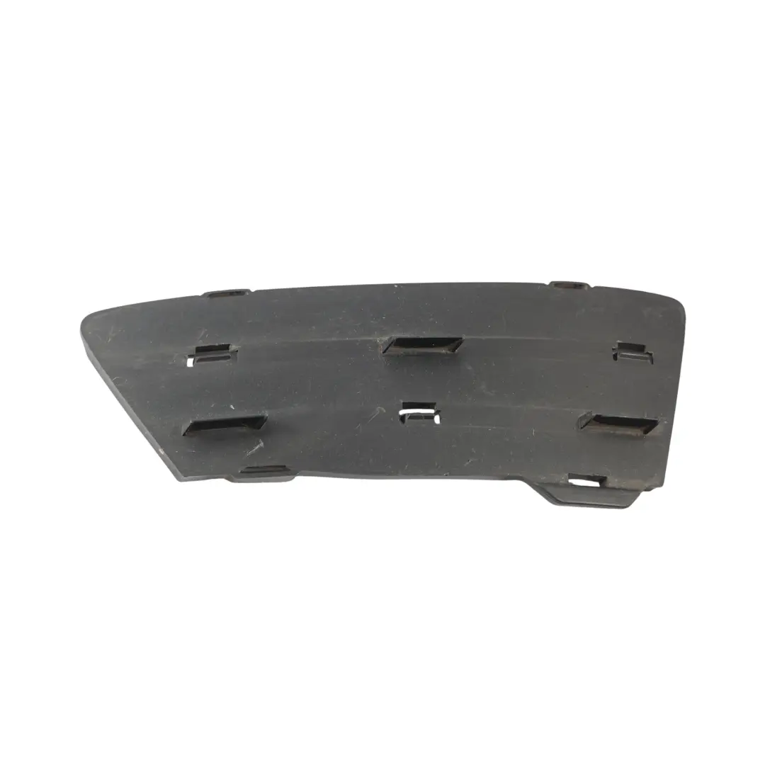 Ford Focus MK3 Pannello Trim Paraurti Anteriore Sinistro - SKU BM51-17K947-C - Numero di parte BM51-17K947-C