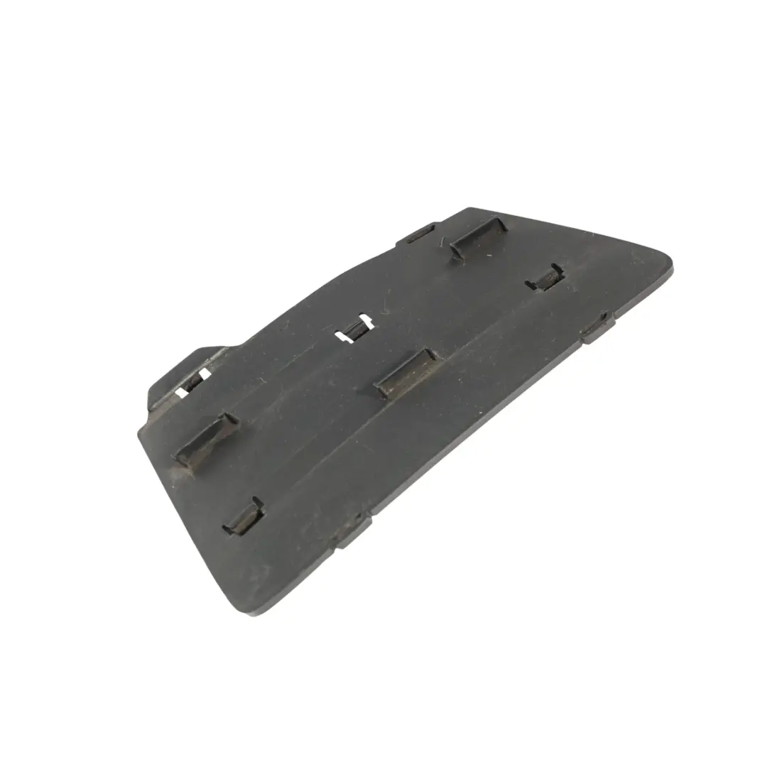 MK3 Pannello Trim Paraurti Anteriore Sinistro per Ford Focus con numero di parte BM51-17K947-C Ford Focus MK3 Pannello Trim Paraurti Anteriore Sinistro - SKU BM51-17K947-C - Numero di parte BM51-17K947-C