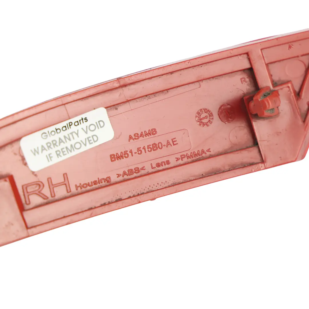 MK3 Riflettore Paraurti Posteriore Destro per Ford Focus con numero di parte BM51-515B0-AE Ford Focus MK3 Riflettore Paraurti Posteriore Destro - SKU BM51-515B0-AE - Numero di parte BM51-515B0-AE