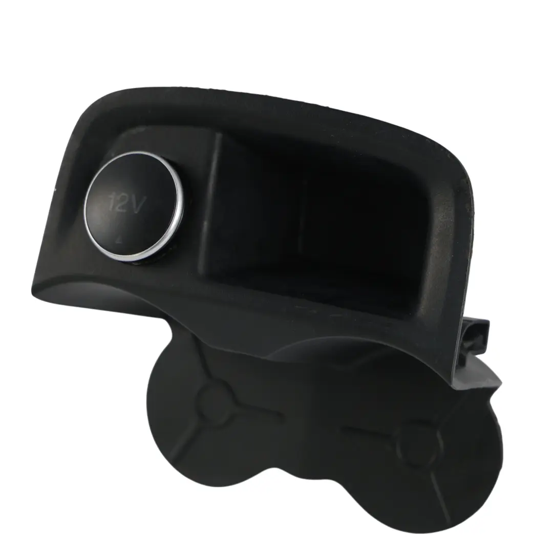 Ford Focus MK3 Inserto Rivestimento Presa Corrente 12V - SKU BM51-A047A03-AAW - Numero di parte BM51-A047A03-AAW