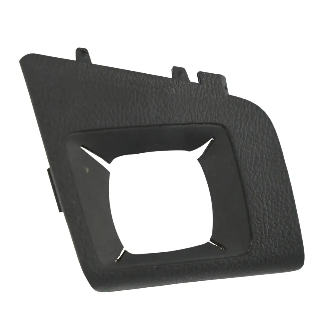 Ford Focus MK3 Abdeckung Verkleidung Halterung BM51-A061B84-BBW - SKU RHD-1804948 - Teilenummer 1804948