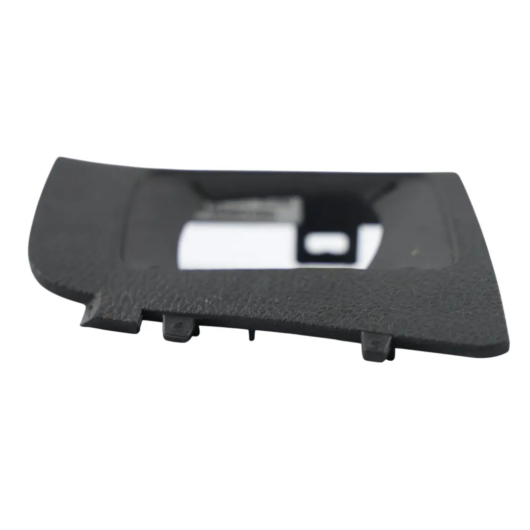 MK3 Abdeckung Verkleidung Halterung BM51-A061B84-BBW für Ford Focus mit Teilenummer 1804948 Ford Focus MK3 Abdeckung Verkleidung Halterung BM51-A061B84-BBW - SKU RHD-1804948 - Teilenummer 1804948
