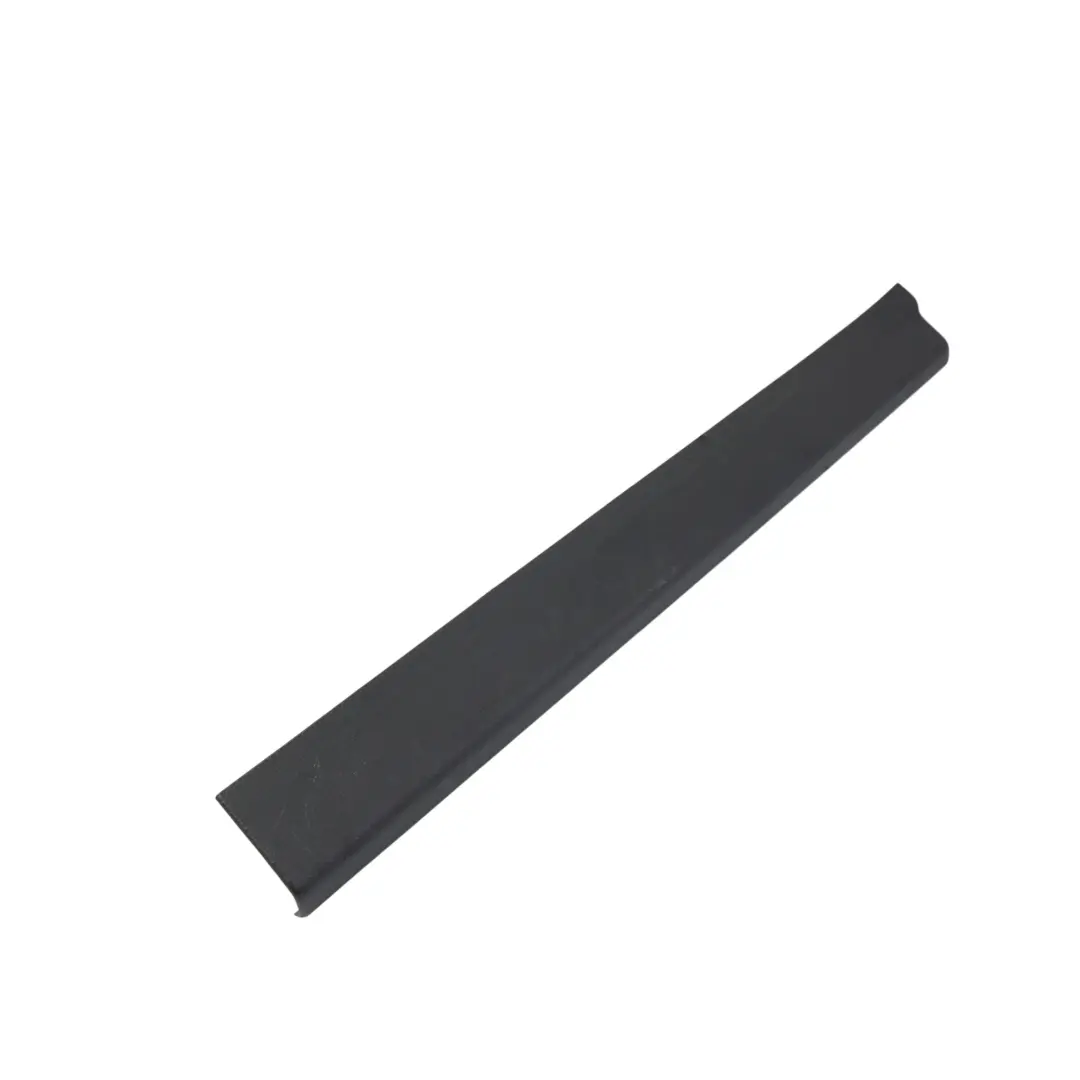 MK3 Garniture Seuil Porte Avant Droit pour Ford Focus à propos du numéro de pièce BM51-A13200-ACW Ford Focus MK3 Garniture Seuil Porte Avant Droit - SKU BM51-A13200-ACW - Numéro de pièce BM51-A13200-ACW