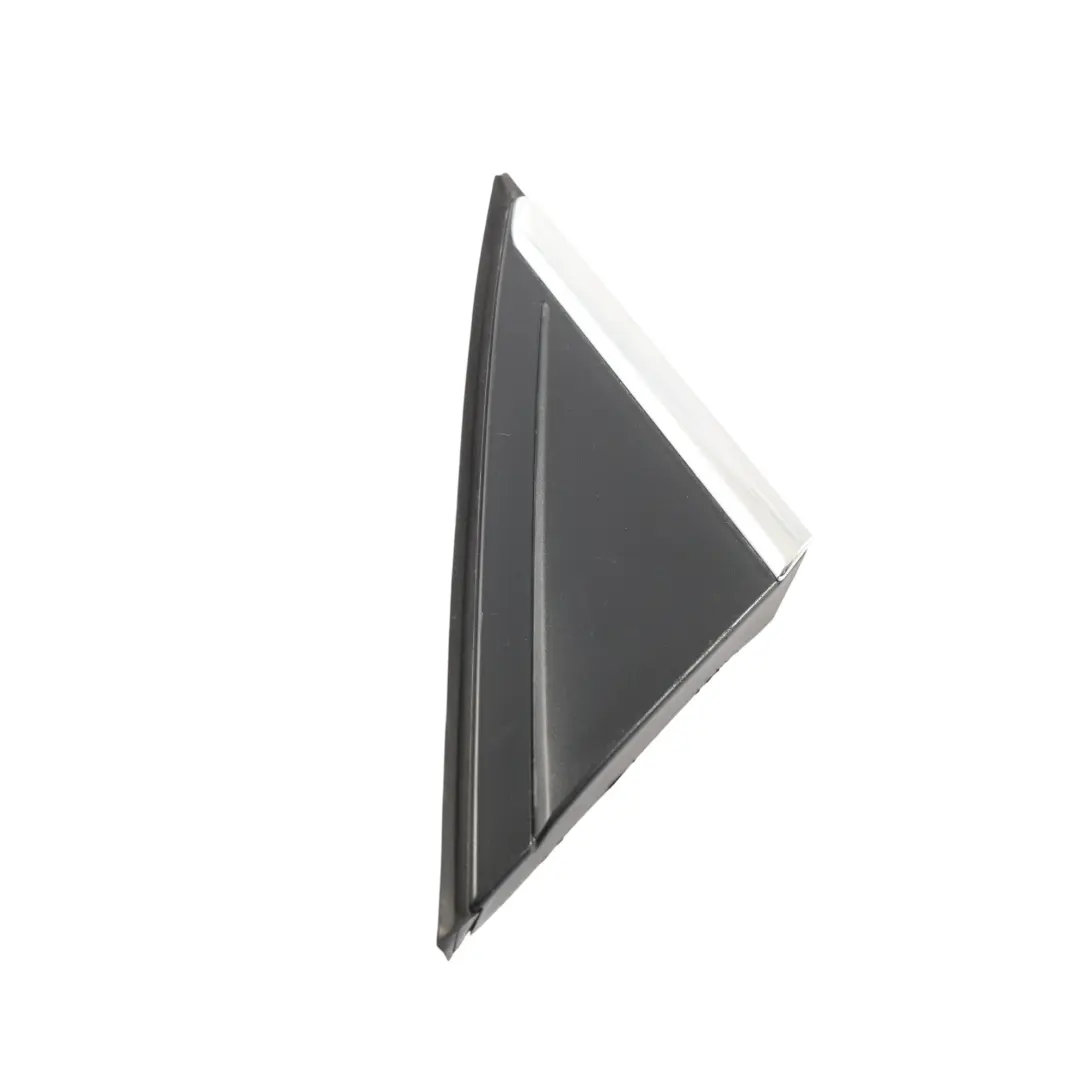Ford Focus MK3 Moldura Espejo Triangular Delantero Derecho - SKU BM51-A16004-BB - Número de pieza BM51-A16004-BB