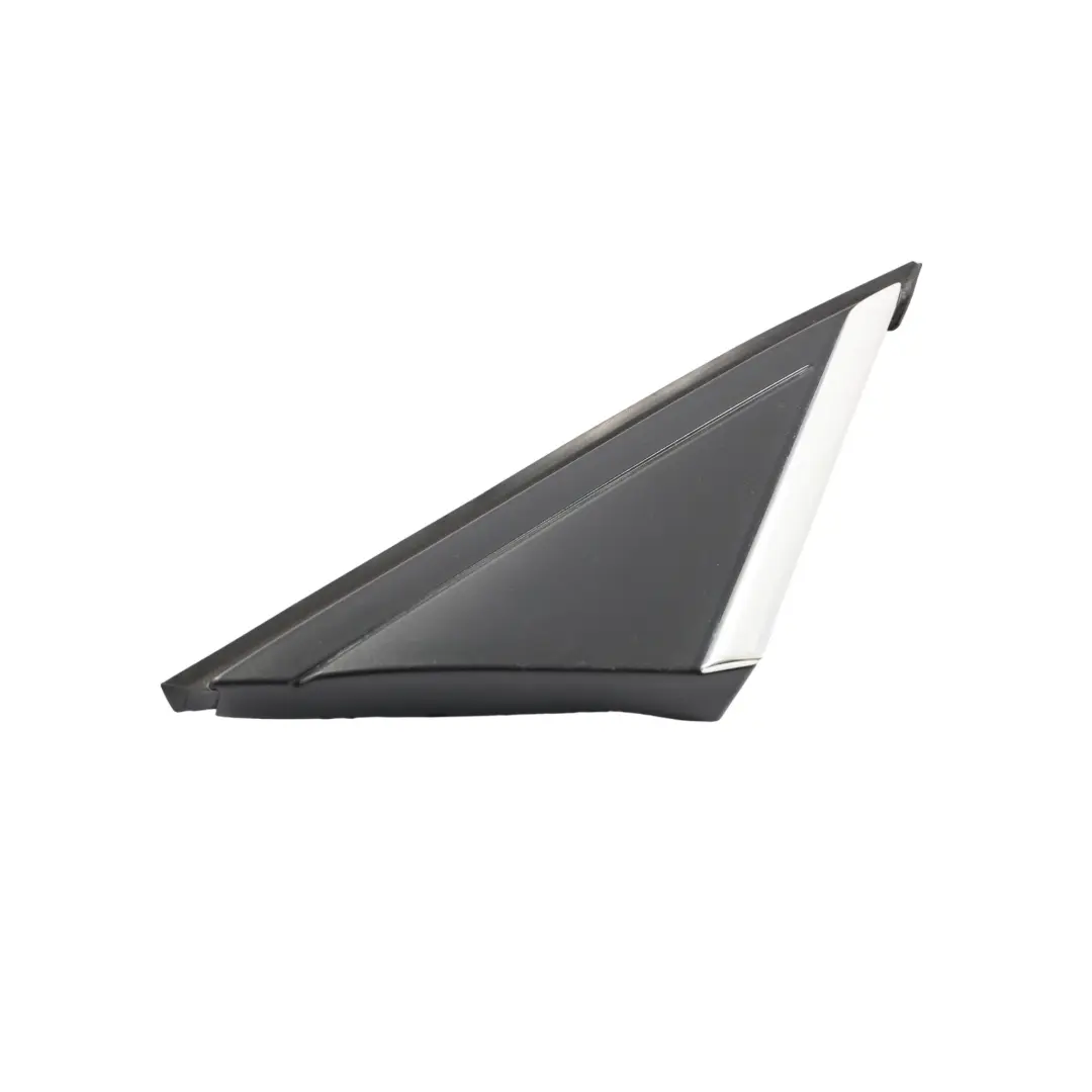 Ford Focus MK3 Garniture Triangle Rétroviseur Avant Droit - SKU BM51-A16004-BB - Numéro de pièce BM51-A16004-BB