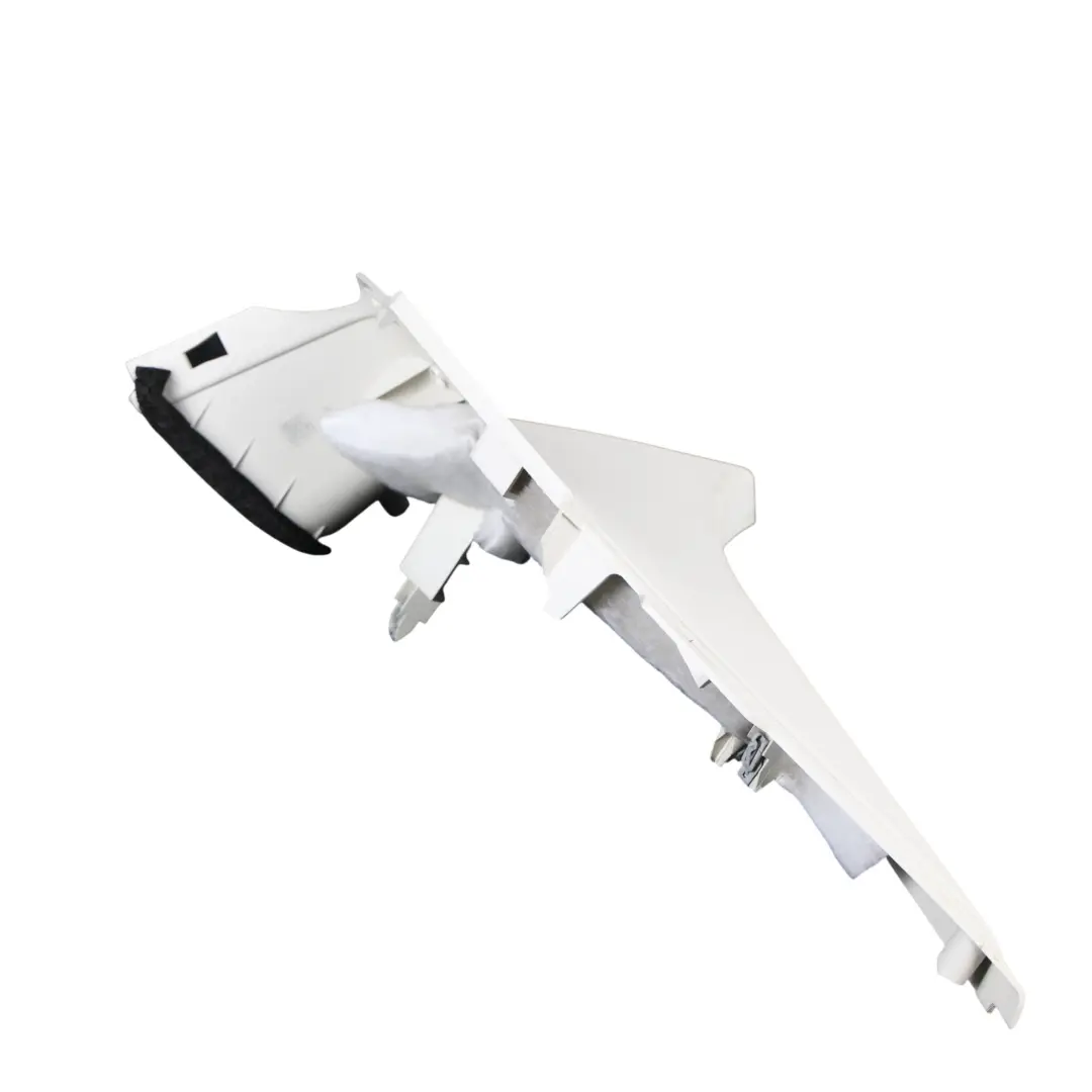 Ford Focus MK3 Moldura Panel Pilar C Derecho - SKU BM51-A280C46-AGW - Número de pieza BM51-A280C46-AGW