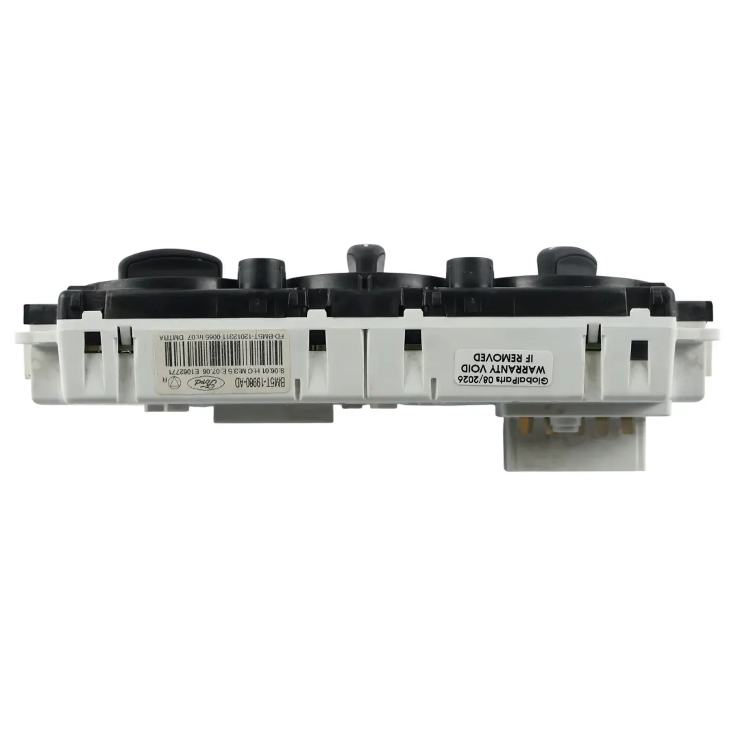Mk3 Panel Sterowania Klimatyzacji do Ford Focus o numerze BM5T-19980-AD Ford Focus Mk3 Panel Sterowania Klimatyzacji - SKU BM5T-19980-AD - Numer Części BM5T-19980-AD