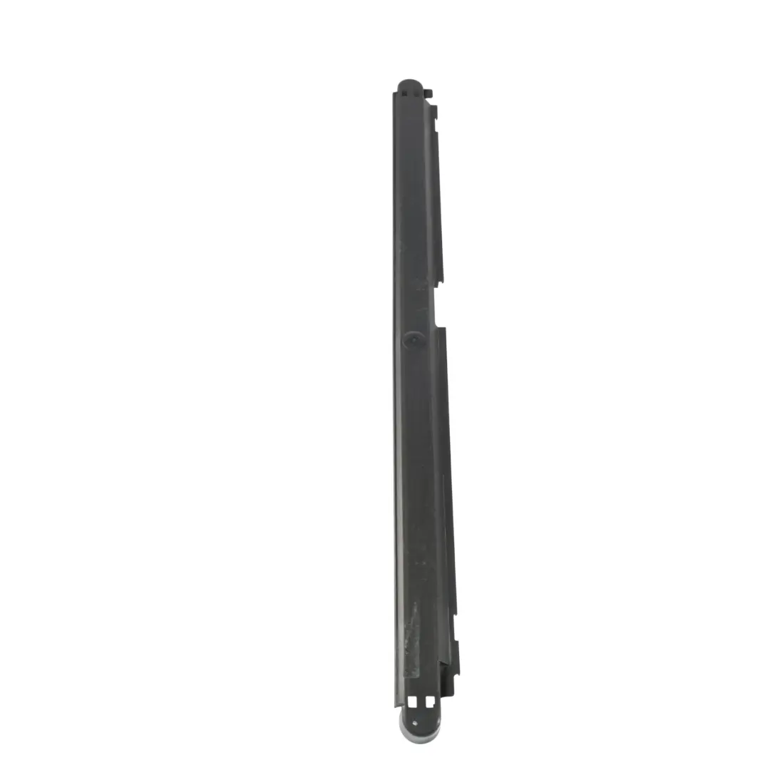 Ford Focus MK3 Support Barre Fixation Cache Radiateur - SKU BV61-8226-BB - Numéro de pièce BV61-8226-BB