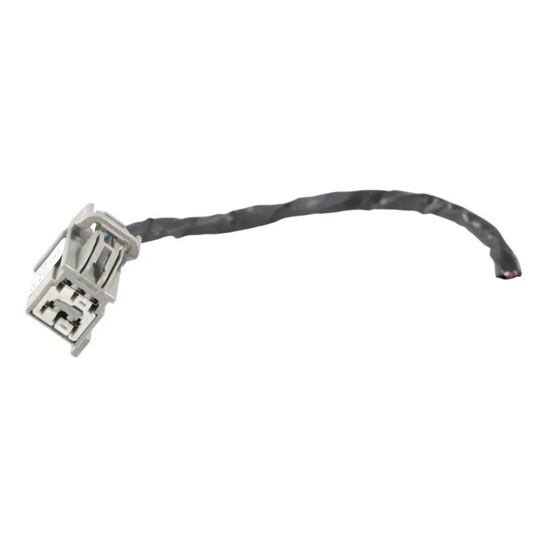 Enchufe Conector Luz Trasera Exterior Izquierda para Ford Fiesta MK7 con número de pieza C1BB-13405-AD Ford Fiesta MK7 Enchufe Conector Luz Trasera Exterior Izquierda - SKU C1BB-13405-AD-2 - Número de pieza C1BB-13405-AD