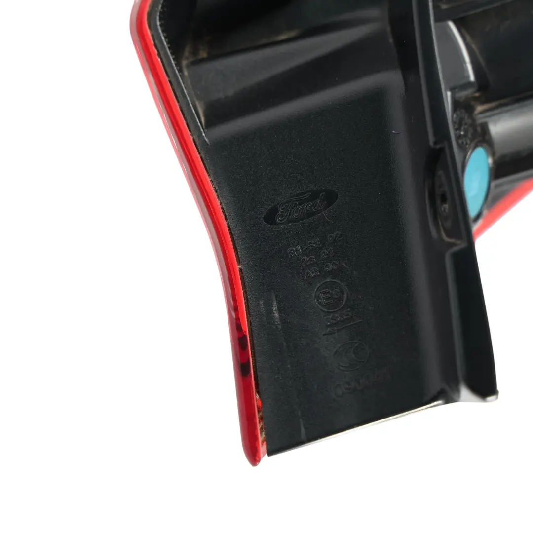 Ford Fiesta MK7 Feu Arrière Extérieur Gauche - SKU C1BB-13405-AD - Numéro de pièce C1BB-13405-AD